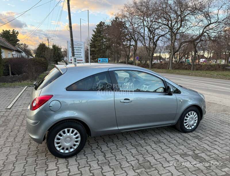 Opel Corsa D 1.4