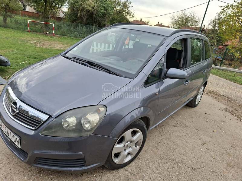 Opel Zafira 