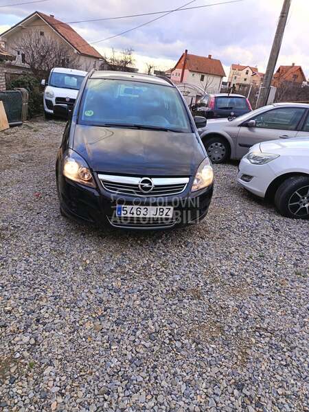 Opel Zafira 