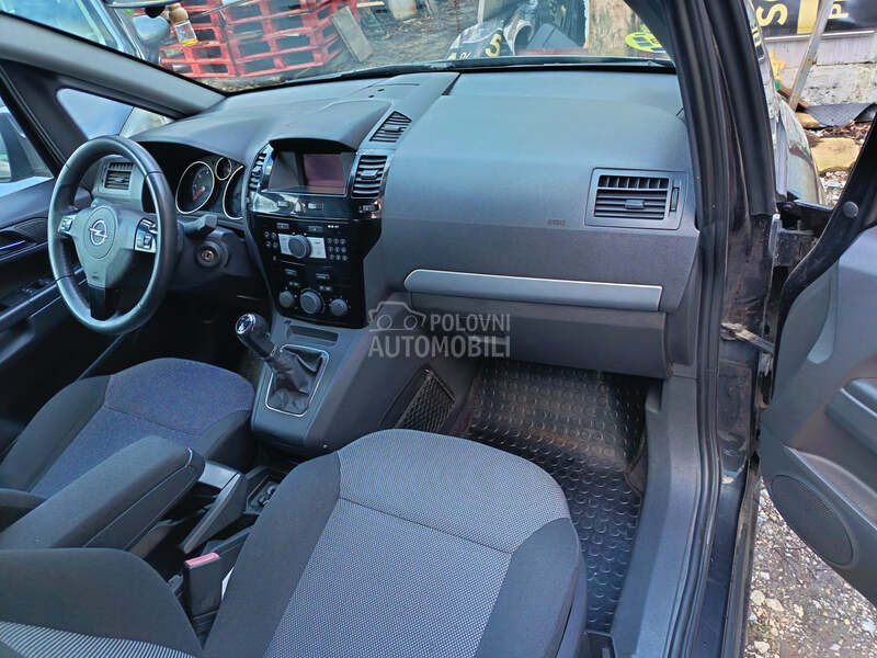 Opel Zafira 