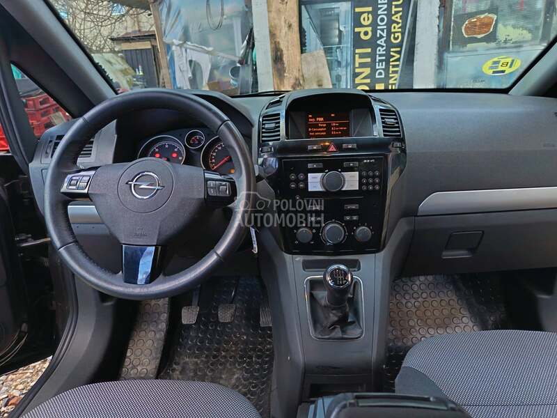 Opel Zafira 