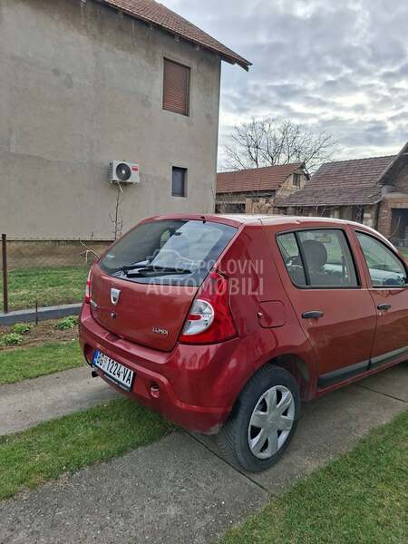 Dacia Sandero 