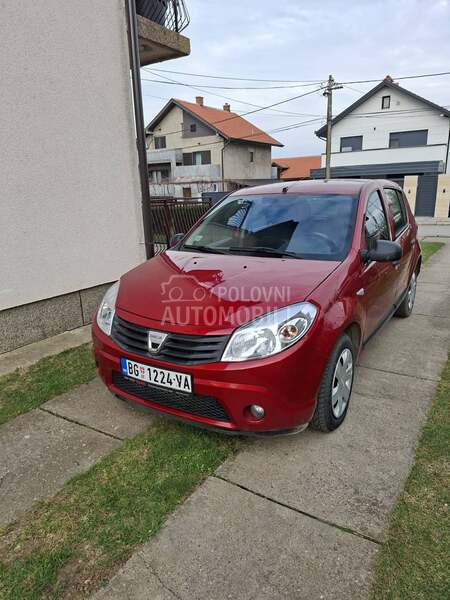 Dacia Sandero 