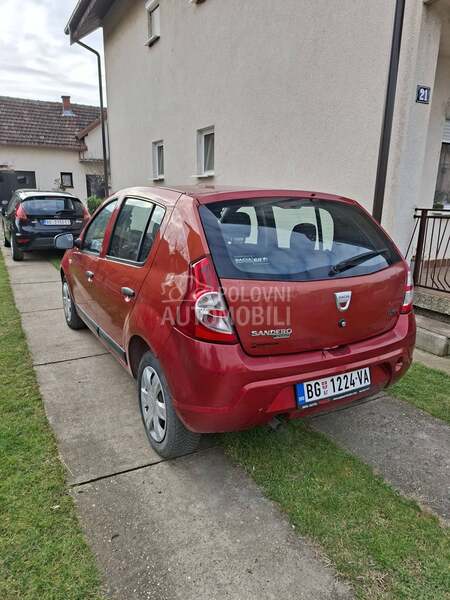 Dacia Sandero 