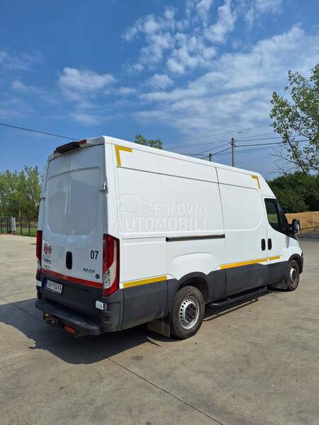 Iveco Daily 35S12V