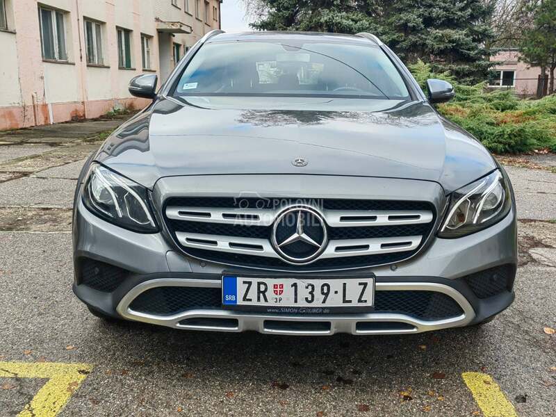 Mercedes Benz E 220 E 220D 4 MATIC