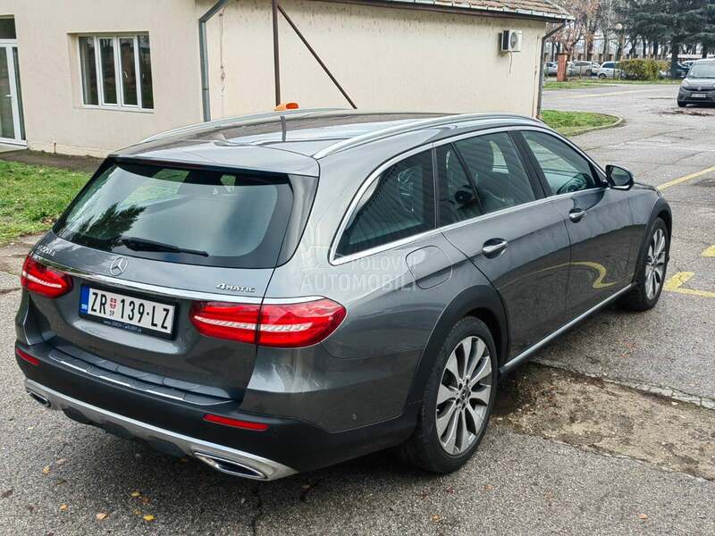 Mercedes Benz E 220 E 220D 4 MATIC