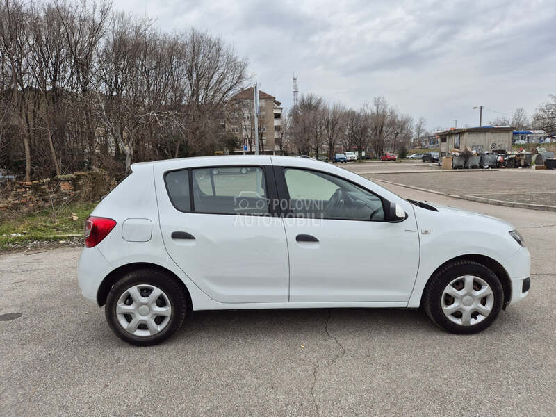 Dacia Sandero 