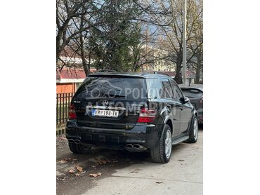 Mercedes Benz ML 320 