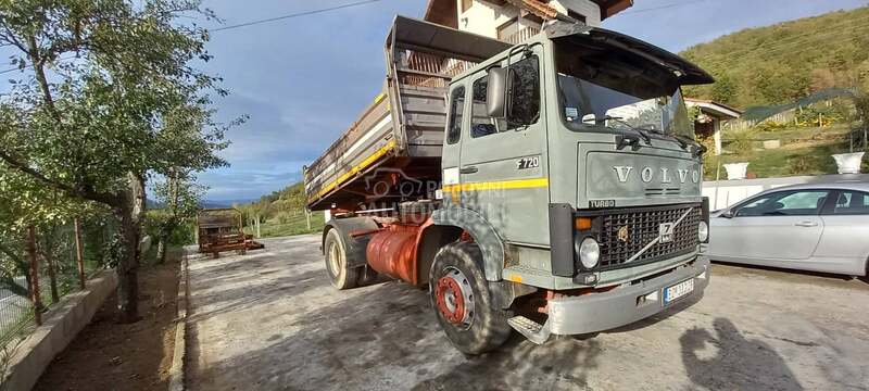 Volvo F 7 4X2