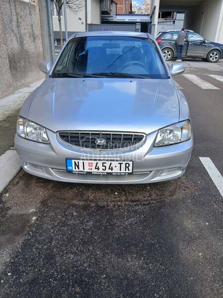 Hyundai Accent 