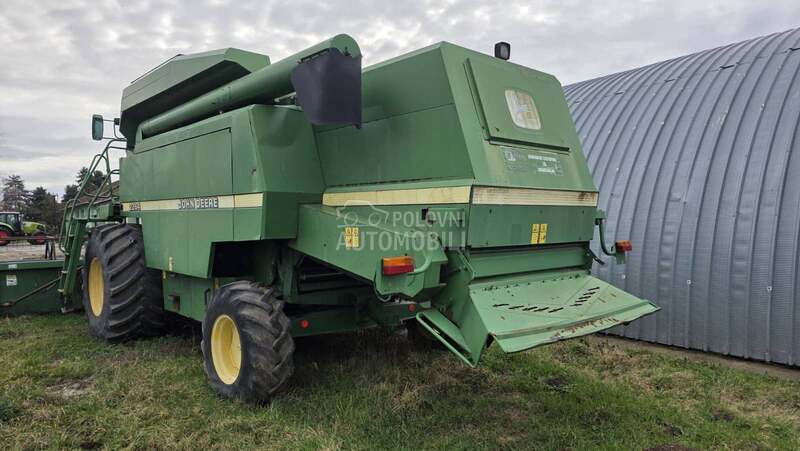 John Deere 2264