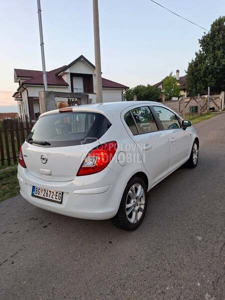 Opel Corsa D 