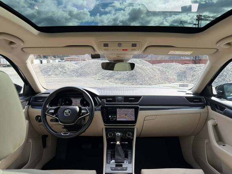 Škoda Superb 