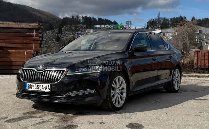 Škoda Superb 
