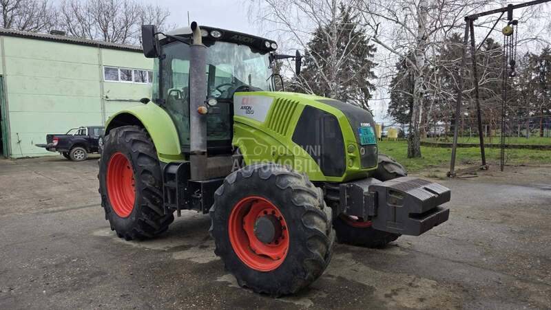 Claas Axion 820
