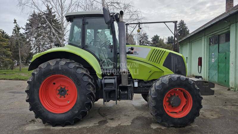Claas Axion 820