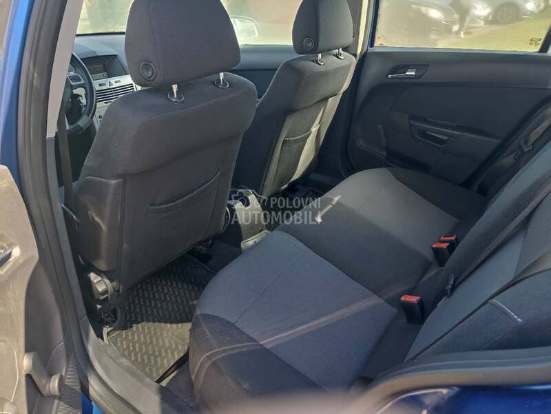 Opel Astra H classic