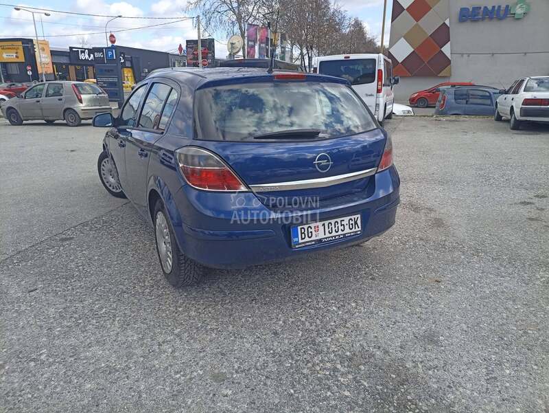 Opel Astra H classic