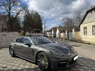 Porsche Panamera 4 e hibrid