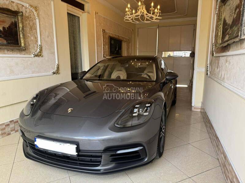Porsche Panamera 4 e hibrid