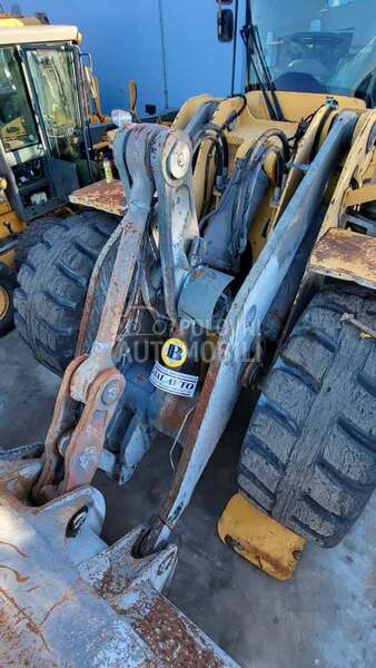 Podizni okvir za Volvo utovarivače