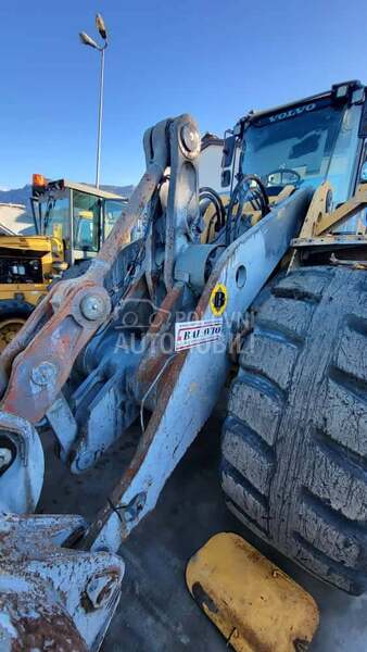 Podizni okvir za Volvo utovarivače