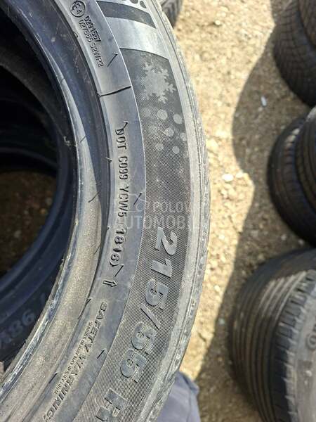 Kumho 215/55 R17 Zimska