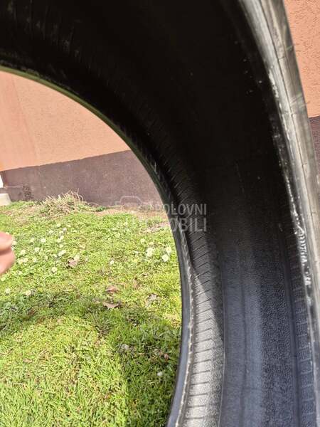 Pirelli 245/40 R19 Zimska