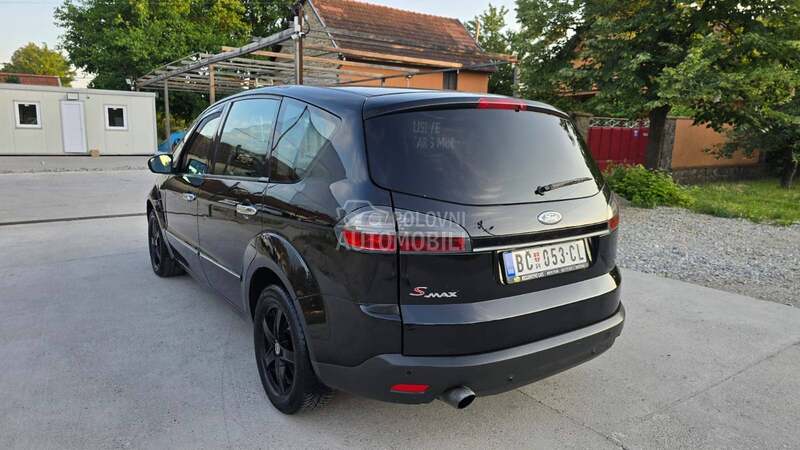 Ford S-Max 