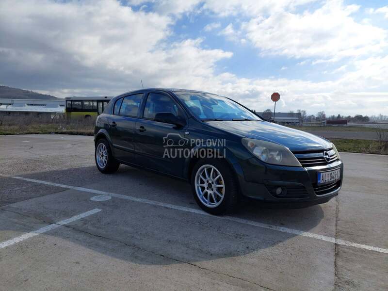 Opel Astra H 