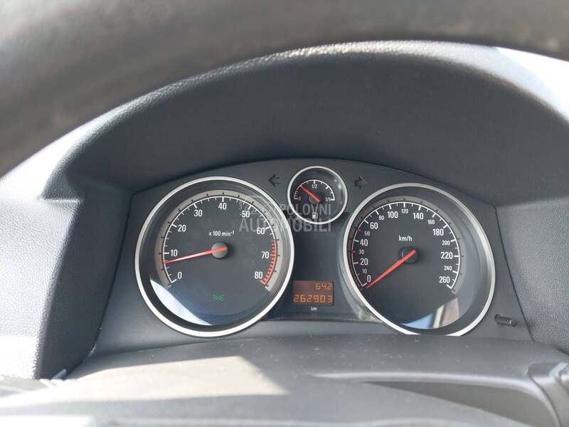 Opel Astra H 