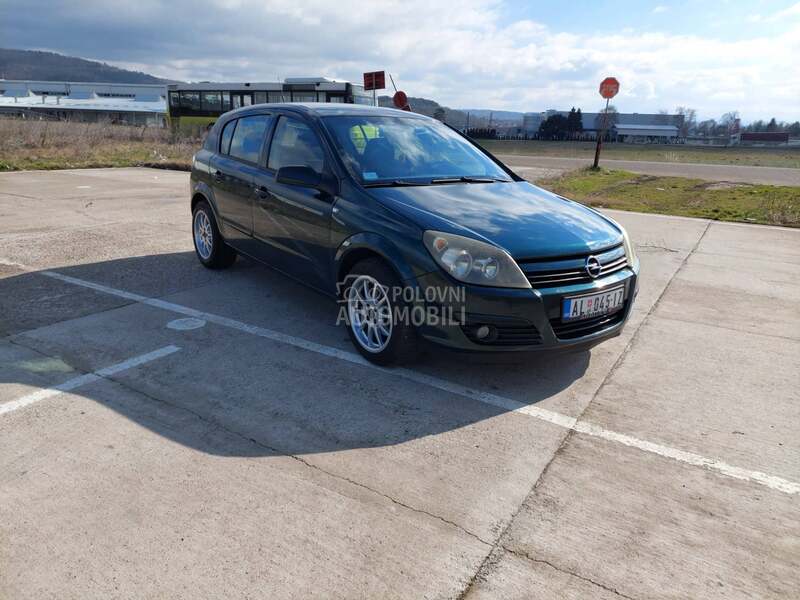 Opel Astra H 