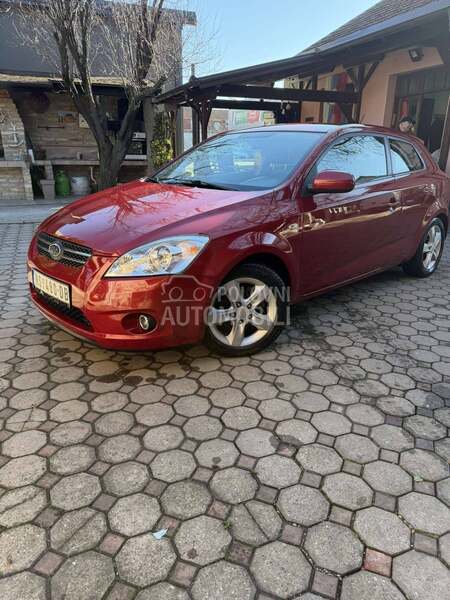 Kia pro_cee`d 