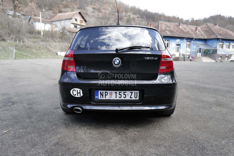 BMW 120 