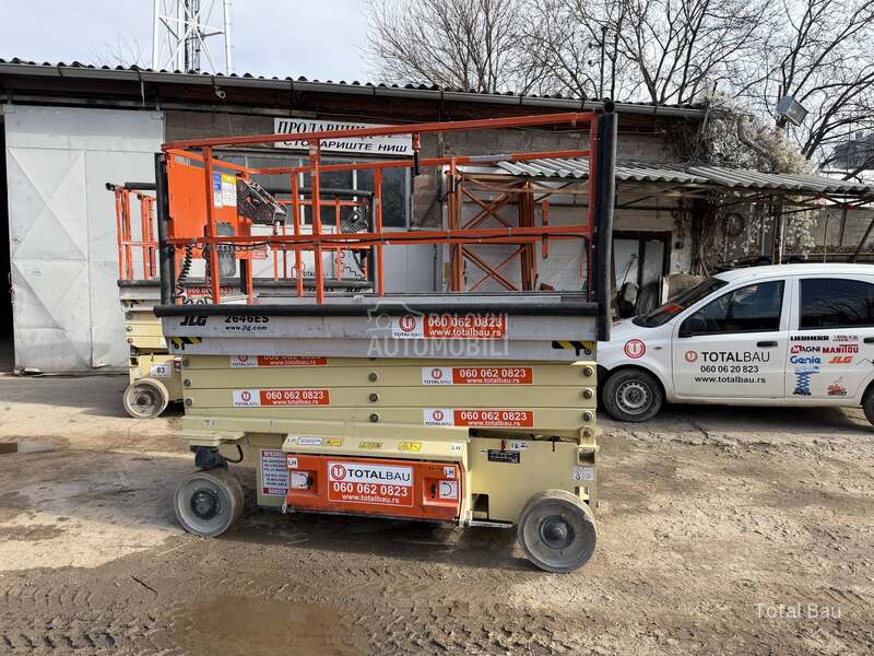 JLG 2646 ES