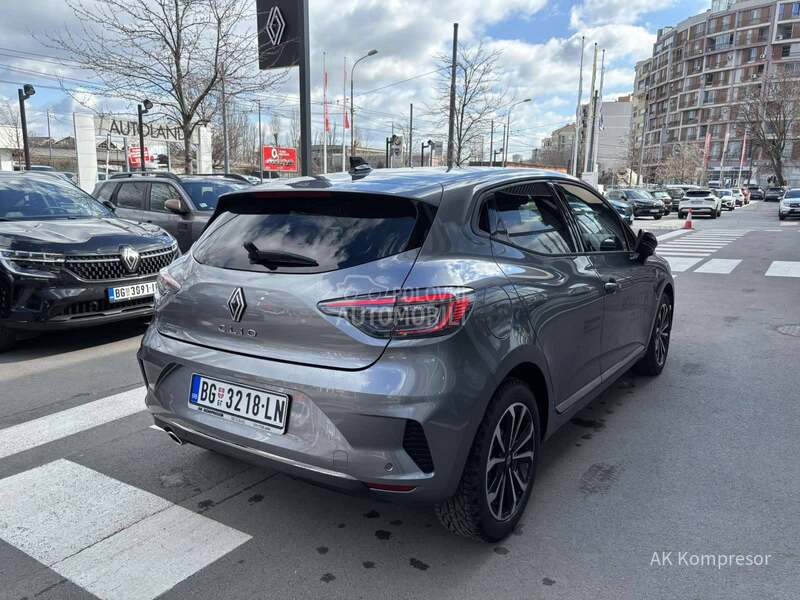 Renault Clio TECHNO 90 CVT