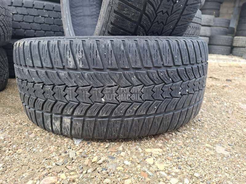 Sava 225/40 R18 Zimska