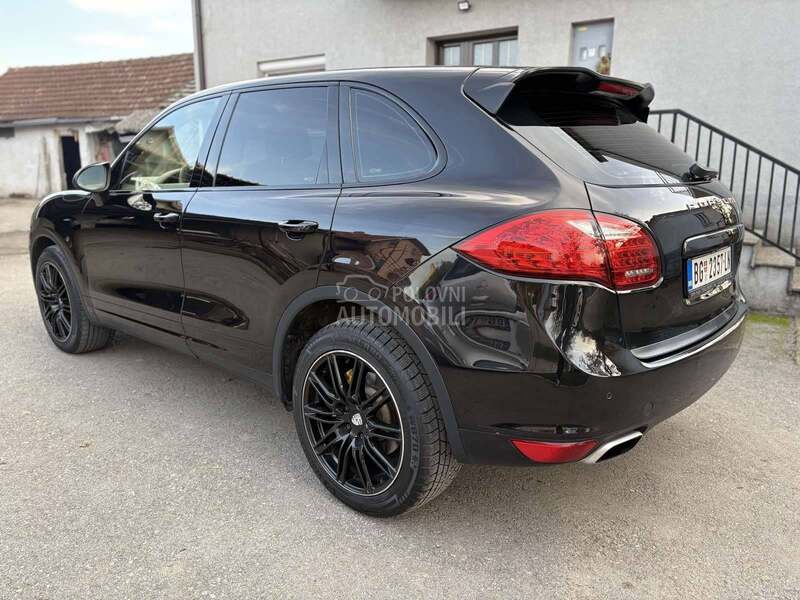 Porsche Cayenne 