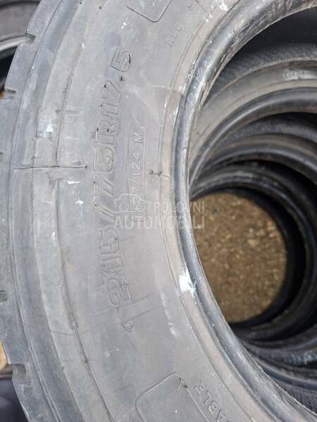 Aeolus 215/75 R17.5 Zimska