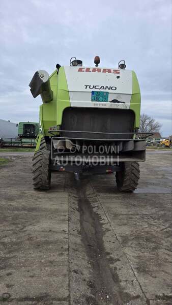 Claas Tucano 440