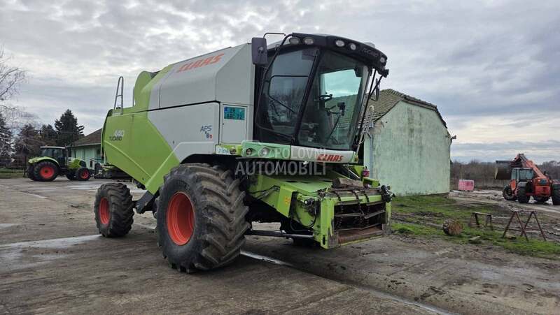 Claas Tucano 440