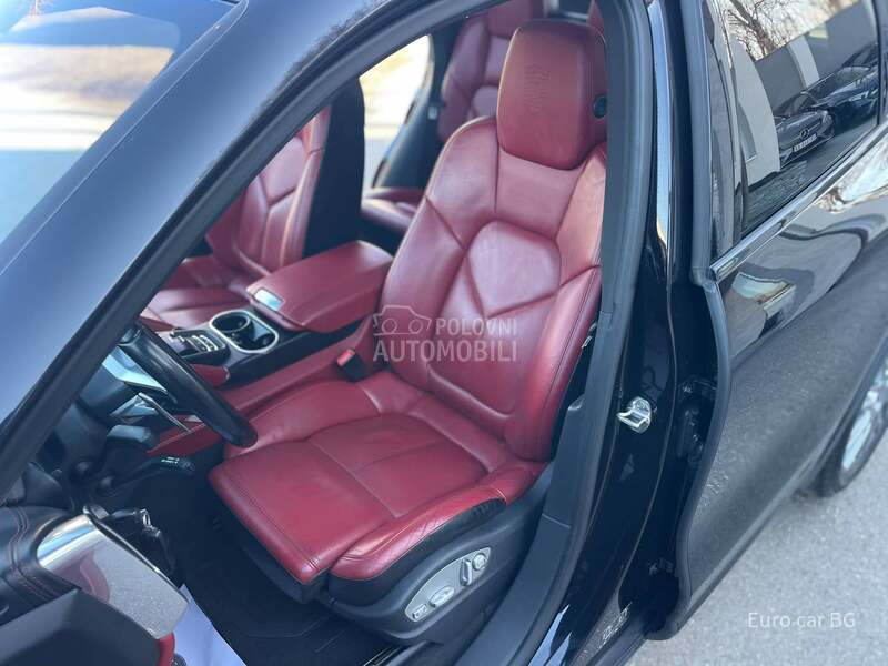 Porsche Cayenne S H Y B