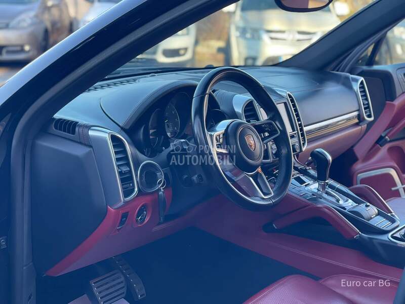 Porsche Cayenne S H Y B