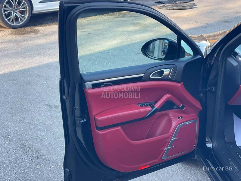 Porsche Cayenne S H Y B