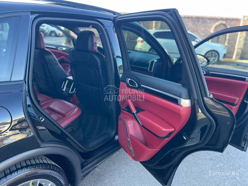 Porsche Cayenne S H Y B