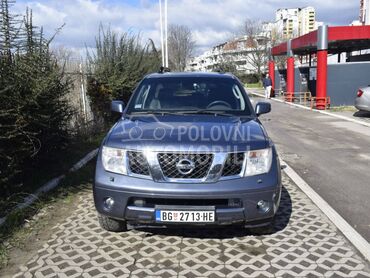 Nissan Pathfinder 