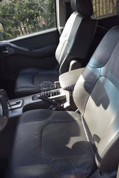 Nissan Pathfinder 