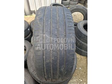 Kumho 235/45 R18 Letnja