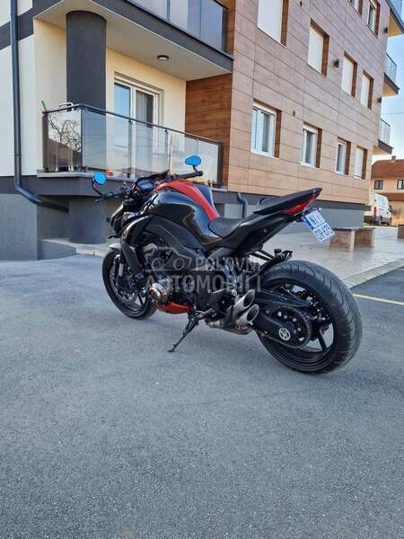 Kawasaki Z1000
